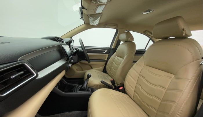 2022 Honda Amaze 1.2L I-VTEC VX, Petrol, Manual, 17,398 km, Right Side Front Door Cabin