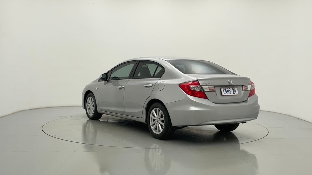 Left Back Diagonal (45- Degree) View