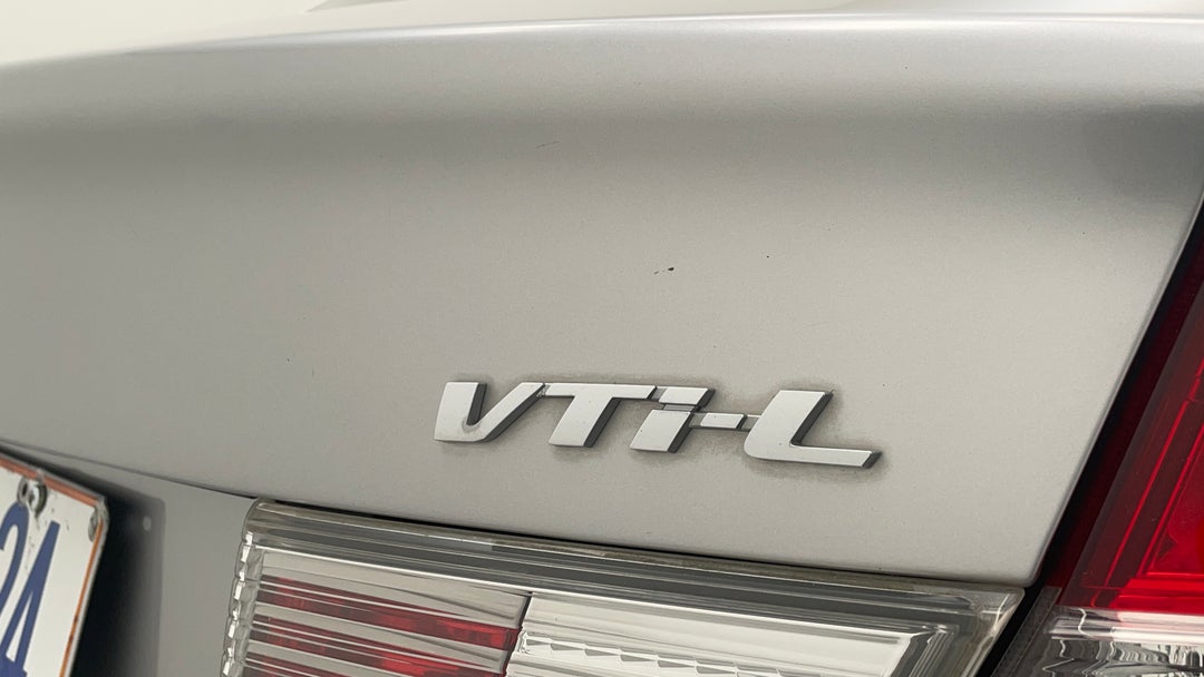 Badge (Boot Right Side)