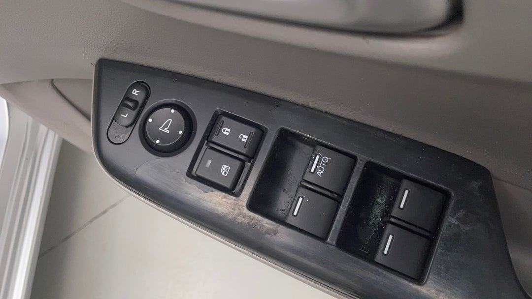 Drivers Side Door Panel Controls