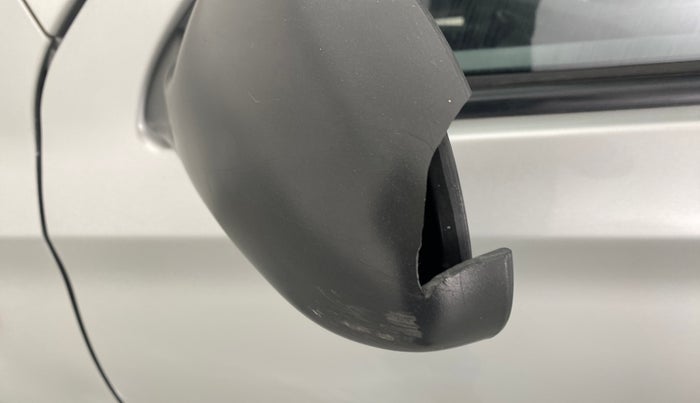 2014 Maruti Alto 800 LXI, Petrol, Manual, 81,363 km, Left rear-view mirror - Cover has minor damage