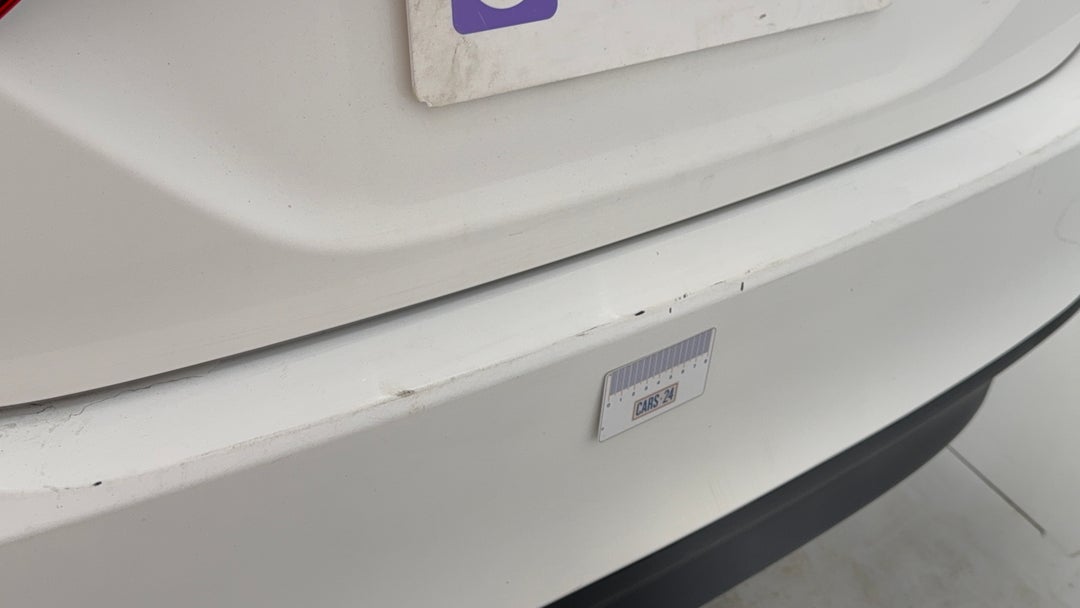 2024 Toyota Camry Ascent, Automatic, 51839 km, Bumper Rear Chip