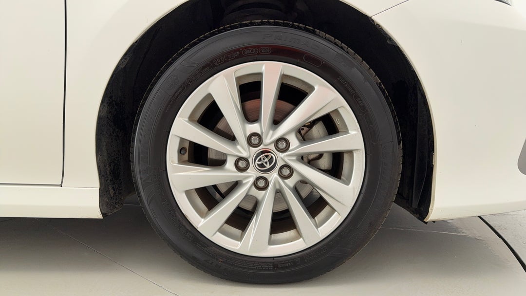 2024 Toyota Camry Ascent, Automatic, 51839 km, Right Front Wheel