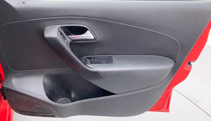 2018 Volkswagen Polo Trendline 1.0 L Petrol, Petrol, Manual, 94,721 km, Driver Side Door Panels Control