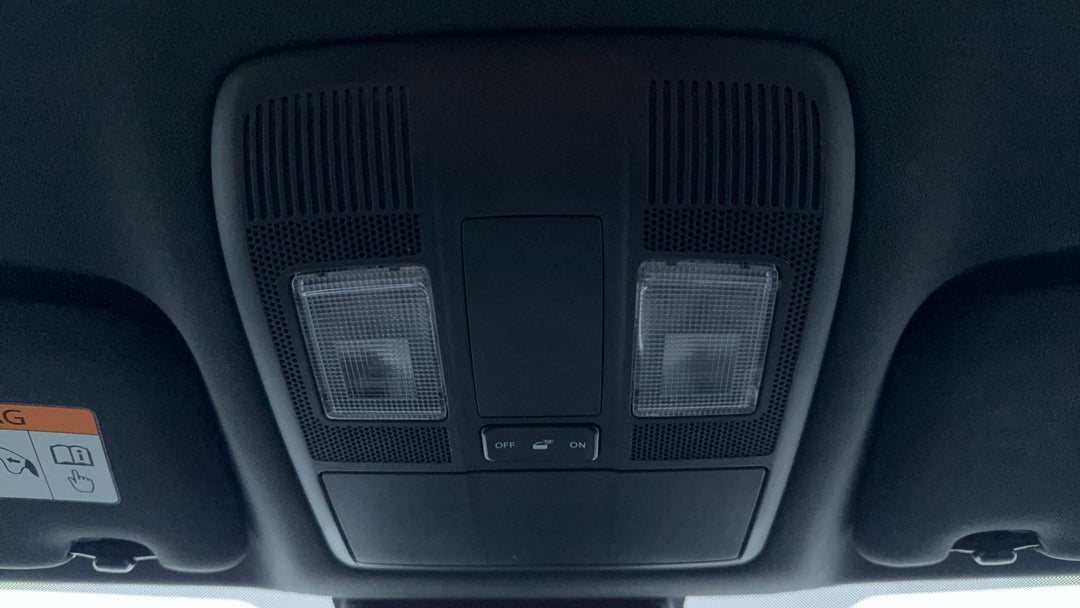 On-Roof Controls/Sunglass holder