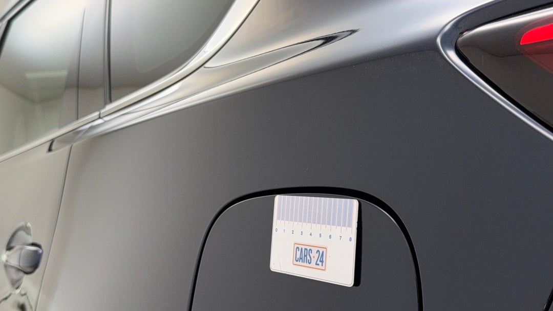 Quarter Panel Rear LHS Dent