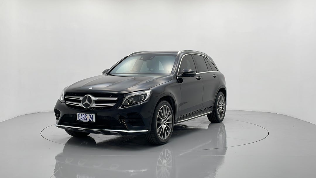2016 Mercedes-benz GLC 250d, Automatic, 115415 km, Left Front Diagonal (45- Degree) View