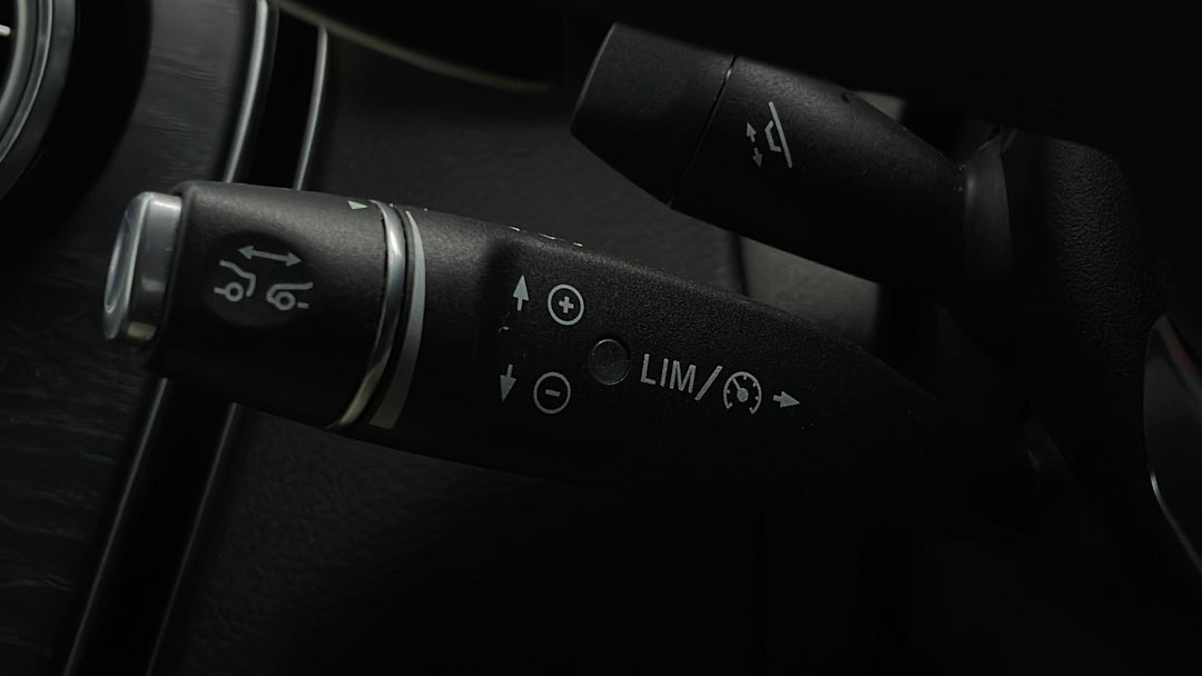 2016 Mercedes-benz GLC 250d, Automatic, 115415 km, Cruise Control