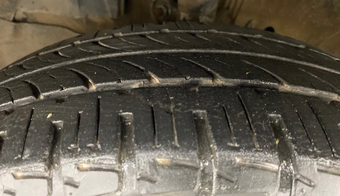 2017 Honda City V MT PETROL, Petrol, Manual, 13,242 km, Left Front Tyre Tread