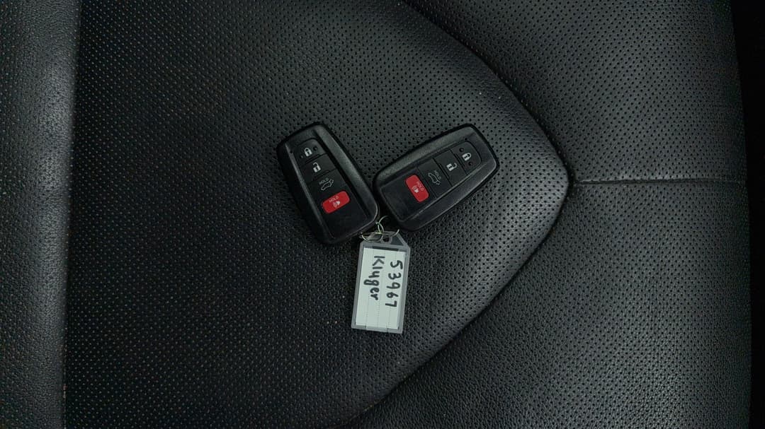 2021 Toyota Kluger Grande (4x4), Automatic, 78339 km, Key Close-up