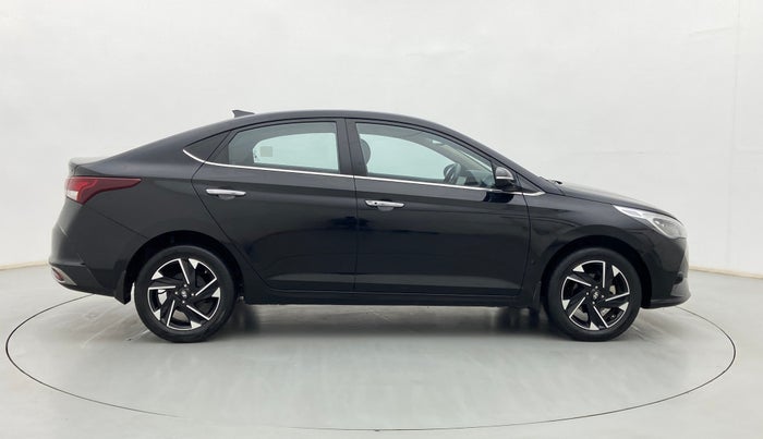 2020 Hyundai Verna SX (O)1.5 VTVT, Petrol, Manual, 29,729 km, Right Side View