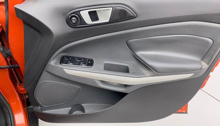2014 Ford Ecosport TITANIUM 1.0L ECOBOOST, Petrol, Manual, 49,121 km, Driver Side Door Panels Control