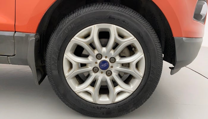 2014 Ford Ecosport TITANIUM 1.0L ECOBOOST, Petrol, Manual, 49,121 km, Right Front Wheel