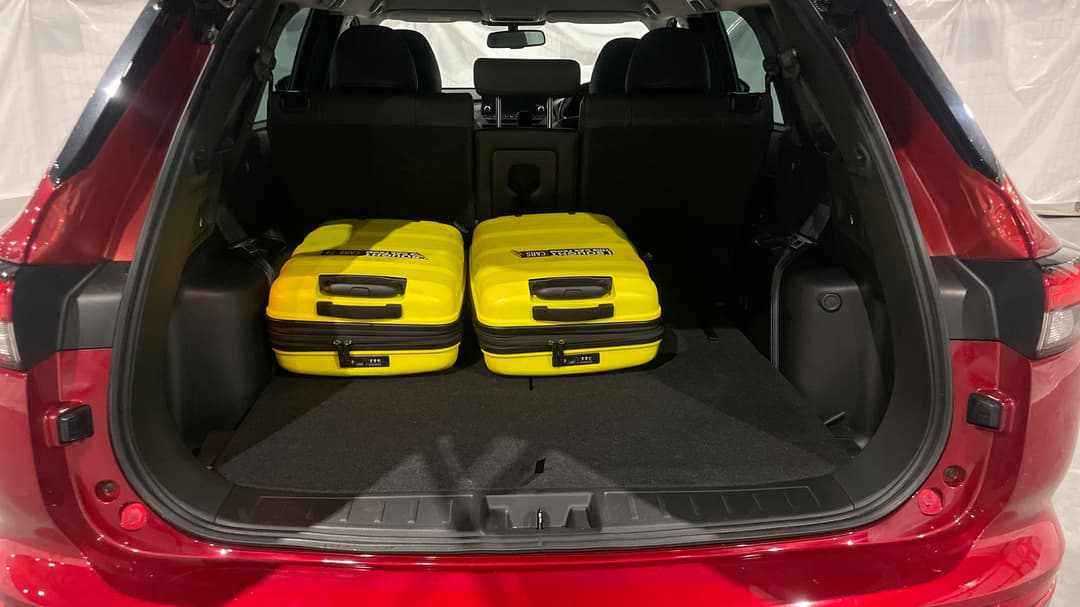 2022 Mitsubishi Outlander Aspire 7 Seat (AWD), Automatic, 88177 km, Boot Inside View with Luggage