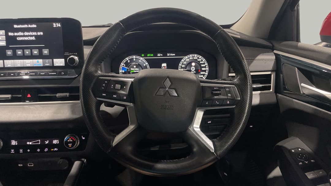 2022 Mitsubishi Outlander Aspire 7 Seat (AWD), Automatic, 88177 km, Steering Wheel Close-up