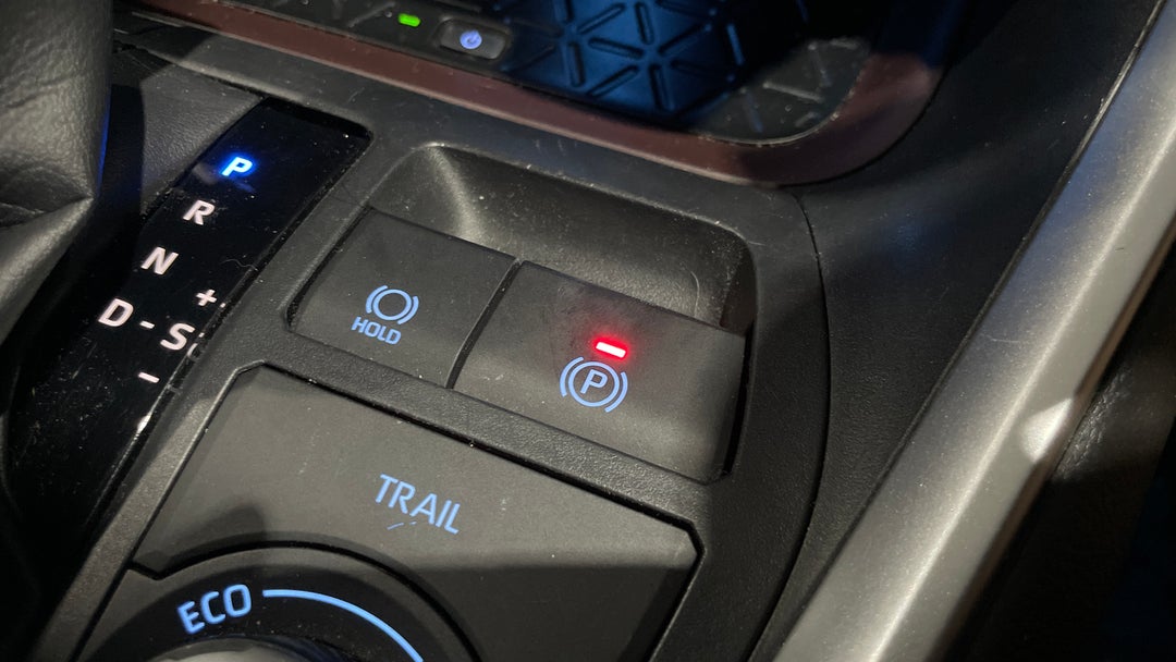 2021 Toyota RAV4 Cruiser (AWD) Hybrid, Automatic, 49840 km, Handbrake