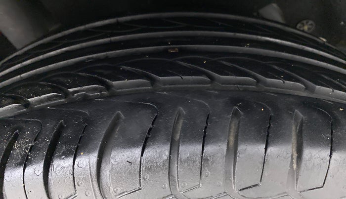 2018 Ford Ecosport 1.5TITANIUM TDCI, Diesel, Manual, 29,488 km, Right Rear Tyre Tread