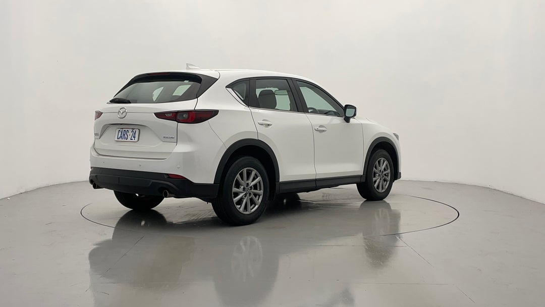 Right Back Diagonal (45- Degree) View