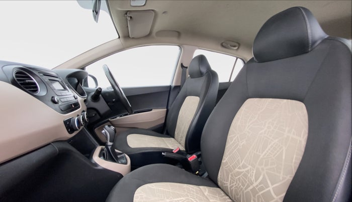 2015 Hyundai Grand i10 ASTA 1.2 AT VTVT, Petrol, Automatic, 57,941 km, Right Side Front Door Cabin