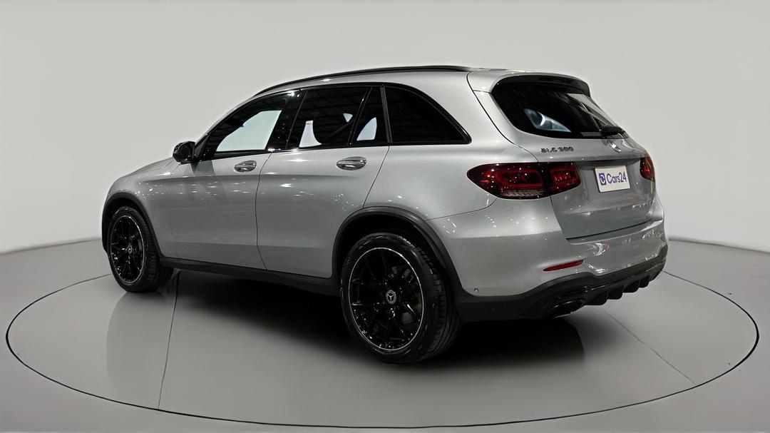 2022 Mercedes-benz GLC 200, Automatic, 64656 km, Left Back Diagonal (45- Degree) View