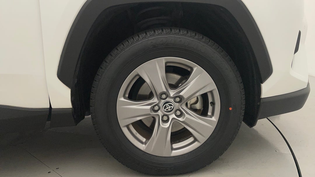 2023 Toyota RAV4 Gx (2WD) Hybrid, Automatic, 75617 km, Right Front Wheel