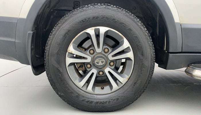 2019 Tata Hexa Varicor 400 XM, Diesel, Manual, 52,408 km, Right Rear Wheel