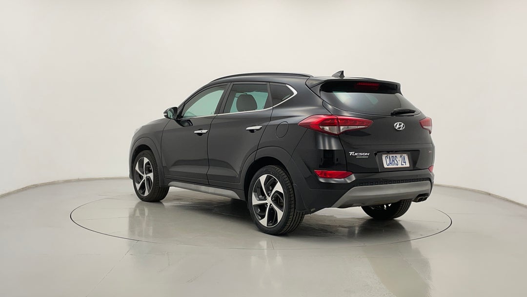 Left Back Diagonal (45- Degree) View