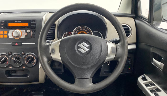2014 Maruti Wagon R 1.0 VXI, Petrol, Manual, 47,124 km, Steering Wheel Close Up