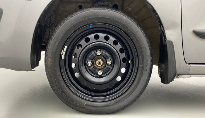 2014 Maruti Wagon R 1.0 VXI, Petrol, Manual, 47,124 km, Left Front Wheel
