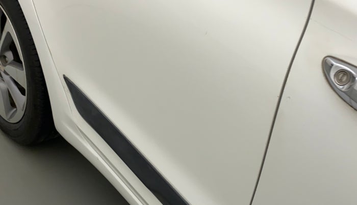 2016 Hyundai Elite i20 ASTA 1.2 (O), Petrol, Manual, 46,177 km, Right rear door - Slightly dented
