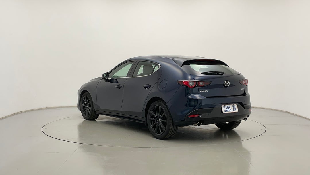 Left Back Diagonal (45- Degree) View