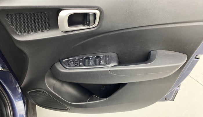 2019 Hyundai VENUE 1.0 TURBO GDI SX+ AT, Petrol, Automatic, 43,600 km, Driver Side Door Panels Control