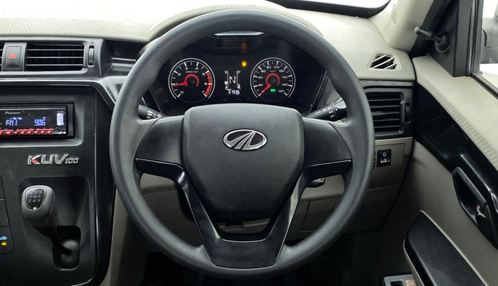 2016 Mahindra Kuv100 K2 6 STR, Petrol, Manual, 31,976 km, Steering Wheel Close Up