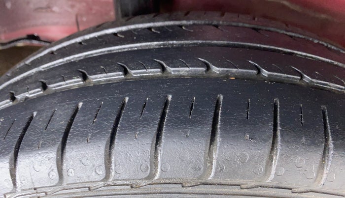 2019 Honda City V MT PETROL, Petrol, Manual, 30,054 km, Right Rear Tyre Tread