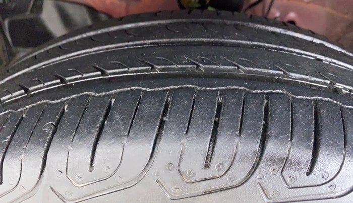 2019 Honda City V MT PETROL, Petrol, Manual, 30,054 km, Left Front Tyre Tread