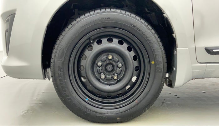 2013 Maruti Ertiga VDI ABS, Diesel, Manual, 39,984 km, Left Front Wheel