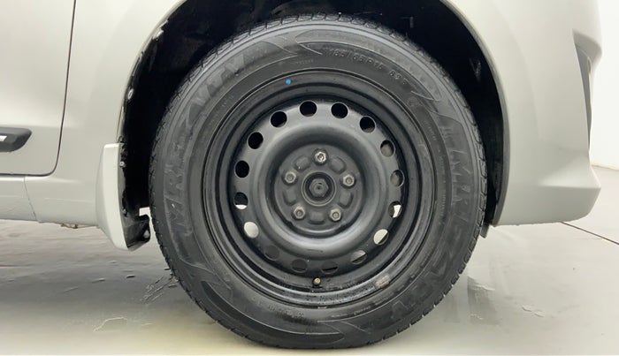 2013 Maruti Ertiga VDI ABS, Diesel, Manual, 39,984 km, Right Front Wheel