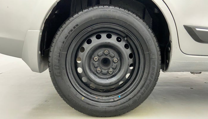 2013 Maruti Ertiga VDI ABS, Diesel, Manual, 39,984 km, Right Rear Wheel