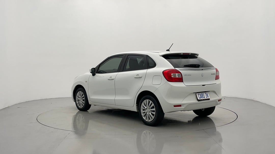 Left Back Diagonal (45- Degree) View