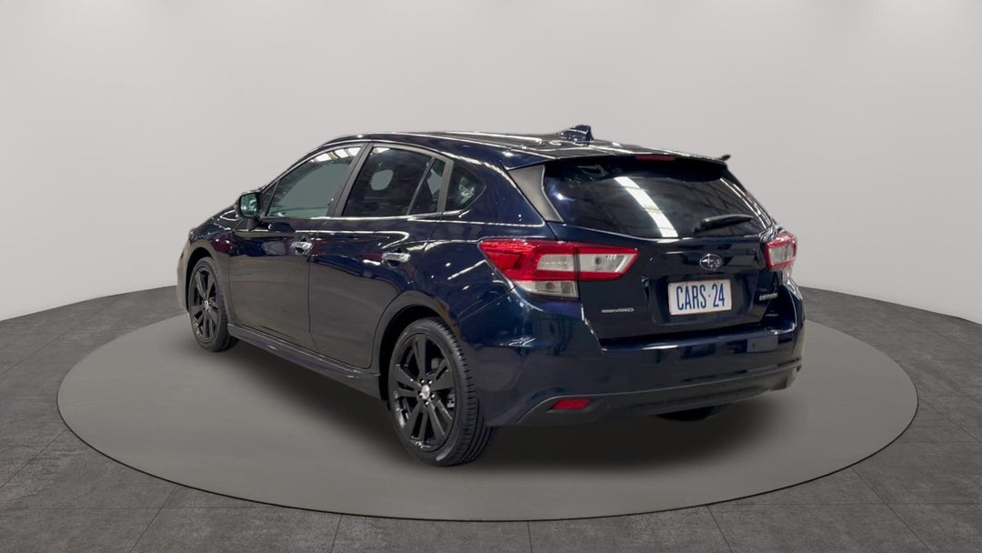 Left Back Diagonal (45- Degree) View