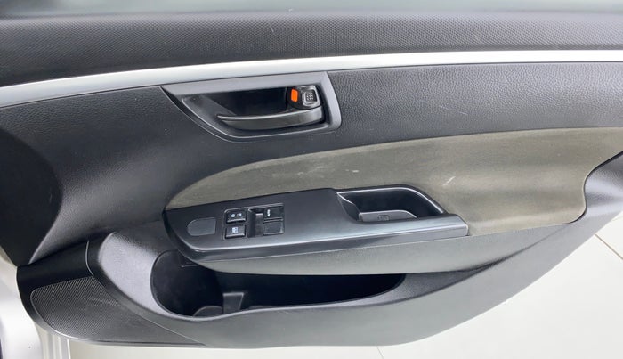 2015 Maruti Swift LXI D, Petrol, Manual, 41,648 km, Driver Side Door Panels Control
