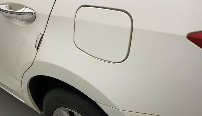 2014 Toyota Corolla Altis G PETROL, Petrol, Manual, 83,820 km, Left quarter panel - Minor scratches