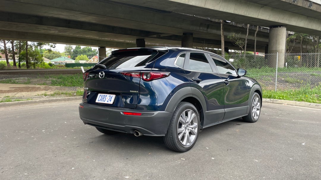 Right Back Diagonal (45- Degree) View