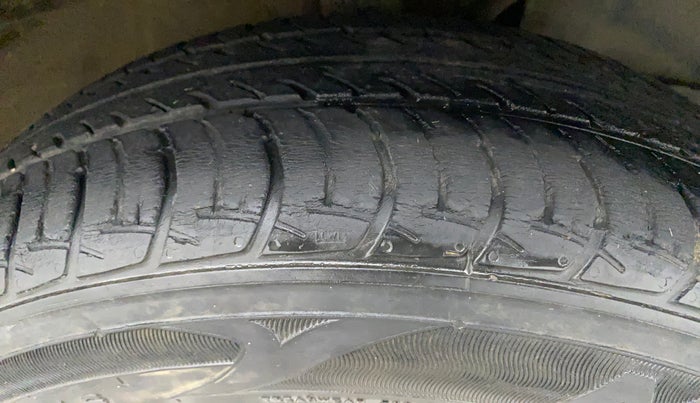 2020 Maruti New Wagon-R VXI (O) 1.2, Petrol, Manual, 32,577 km, Right Front Tyre Tread