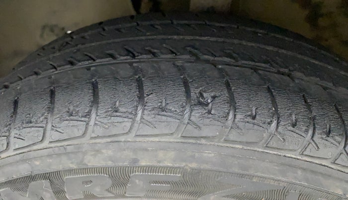 2020 Maruti New Wagon-R VXI (O) 1.2, Petrol, Manual, 32,577 km, Left Front Tyre Tread