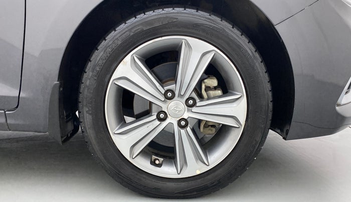 2019 Hyundai Verna 1.6 CRDI SX, Diesel, Manual, 62,996 km, Right Front Wheel