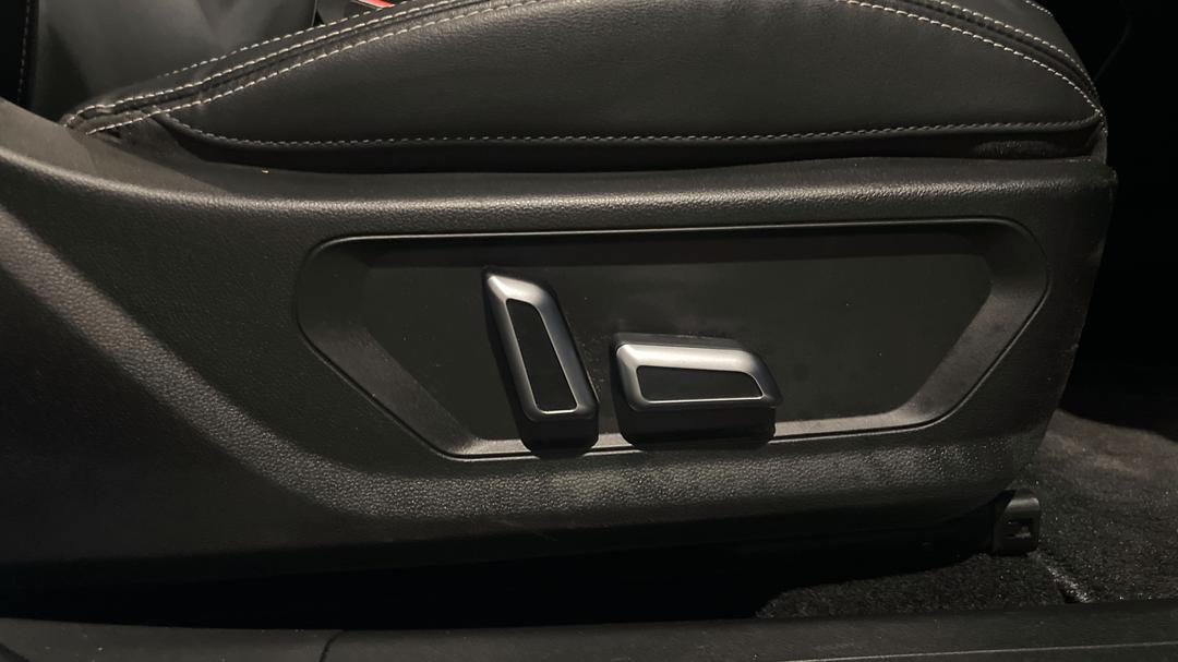 2022 GWM Haval Jolion Ultra, Automatic, 32554 km, Drivers Side Adjustment Panel