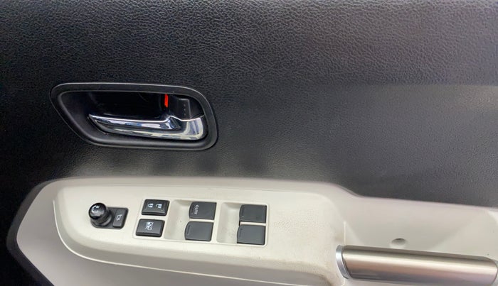 2019 Maruti IGNIS ALPHA 1.2, Petrol, Manual, 32,891 km, Driver Side Door Panels Control