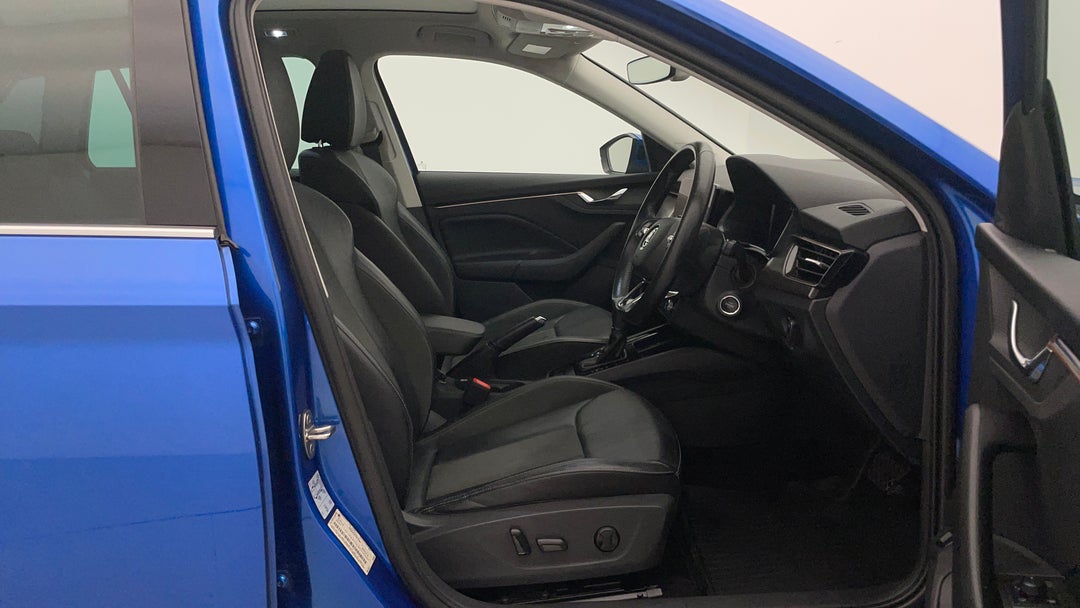 2021 SKODA Kamiq 110tsi Limited Edition, Automatic, 110312 km, Right Side Front Door Cabin View