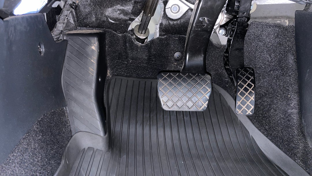 2021 SKODA Kamiq 110tsi Limited Edition, Automatic, 110312 km, Pedals and Footmat